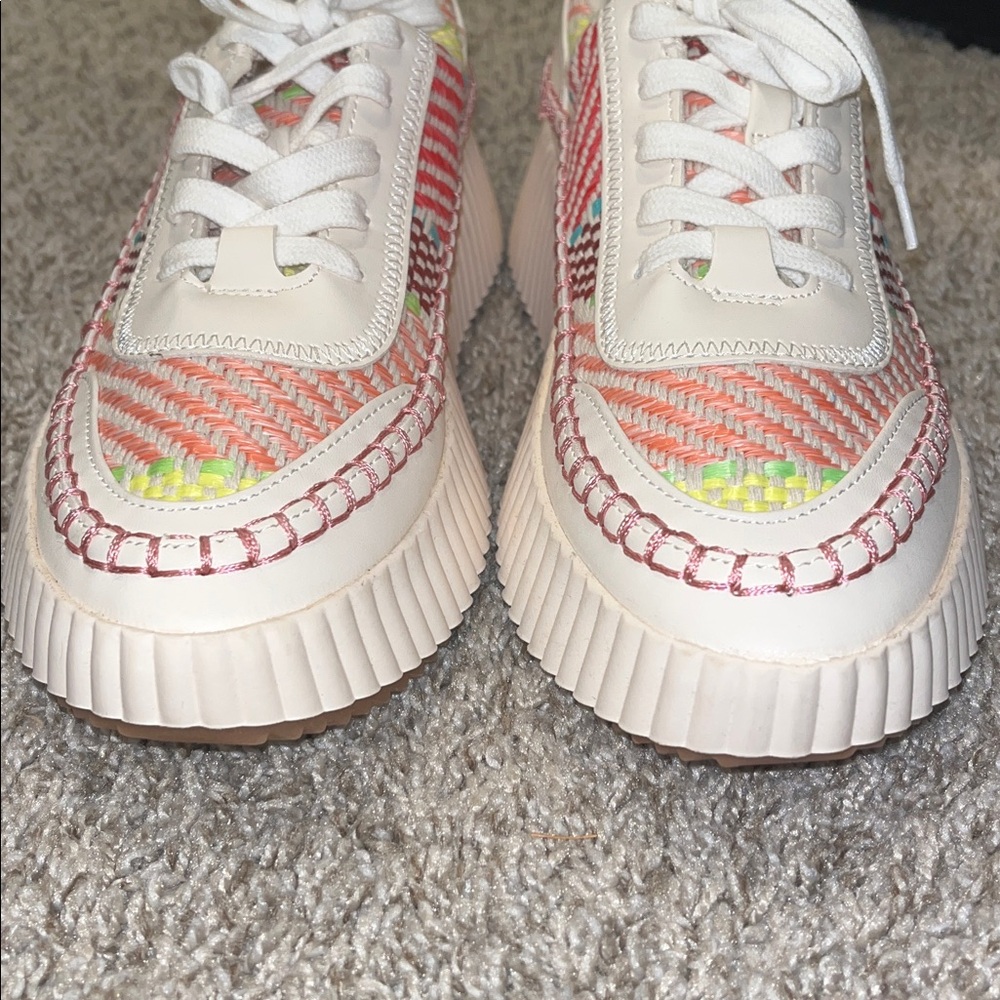 Dolce Vita Denae Stitch Chunky Platform Sneakers Lace Up Tennis Shoes 8 NWOT - Picture 5 of 10